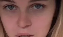 Quand les petites amies des banquiers balancent sur TikTok